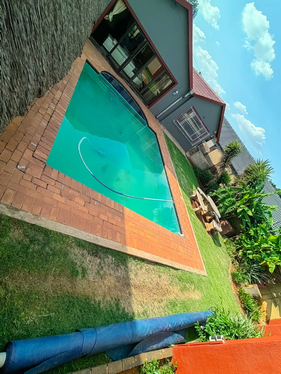 4 Bedroom House for sale in Krugersrus P24114430145