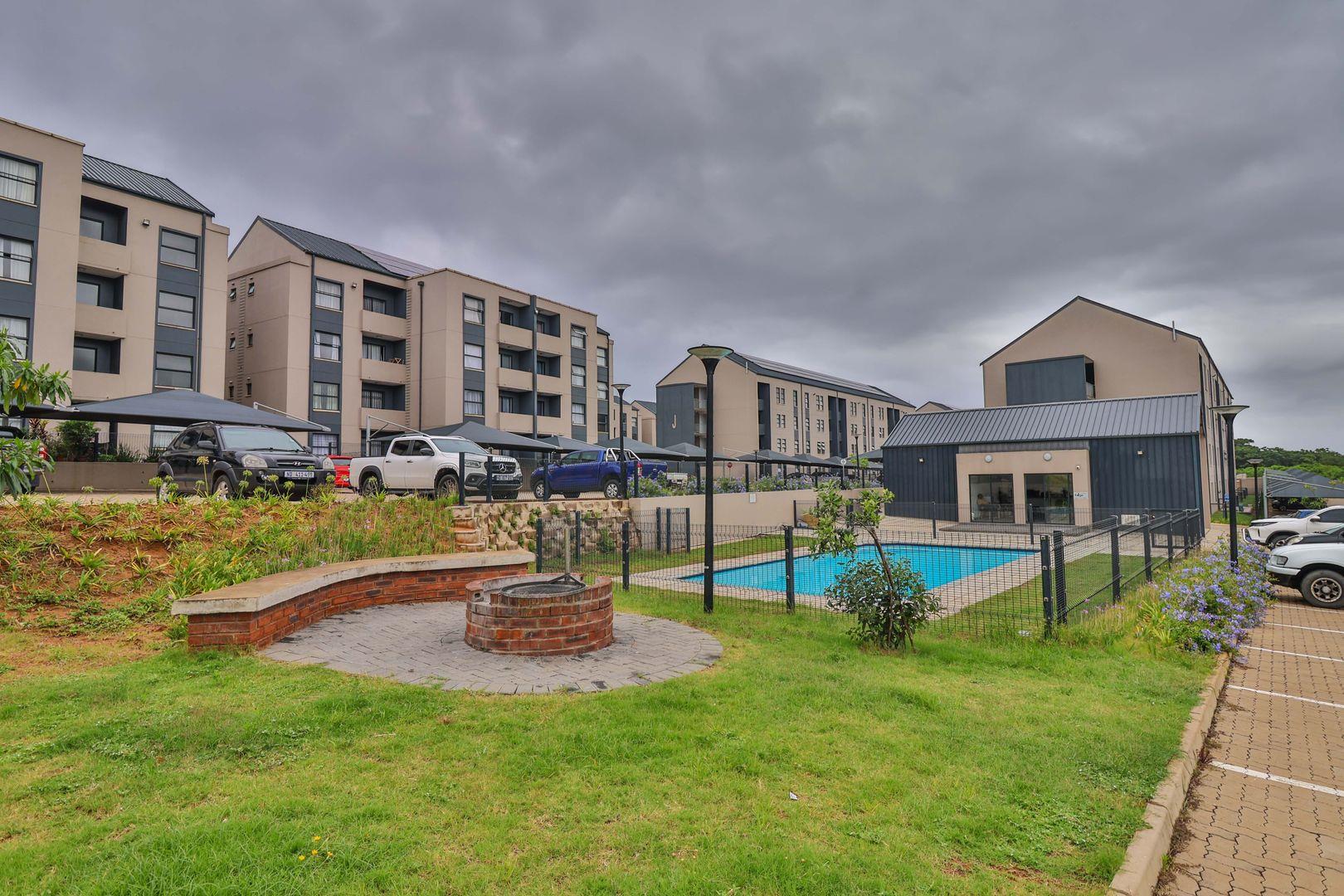 2 Bedroom Apartment / flat for sale in Athlone Park P24113904164
