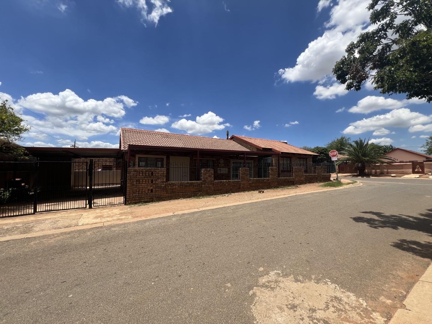 Nellmapius Property Houses for sale in Nellmapius