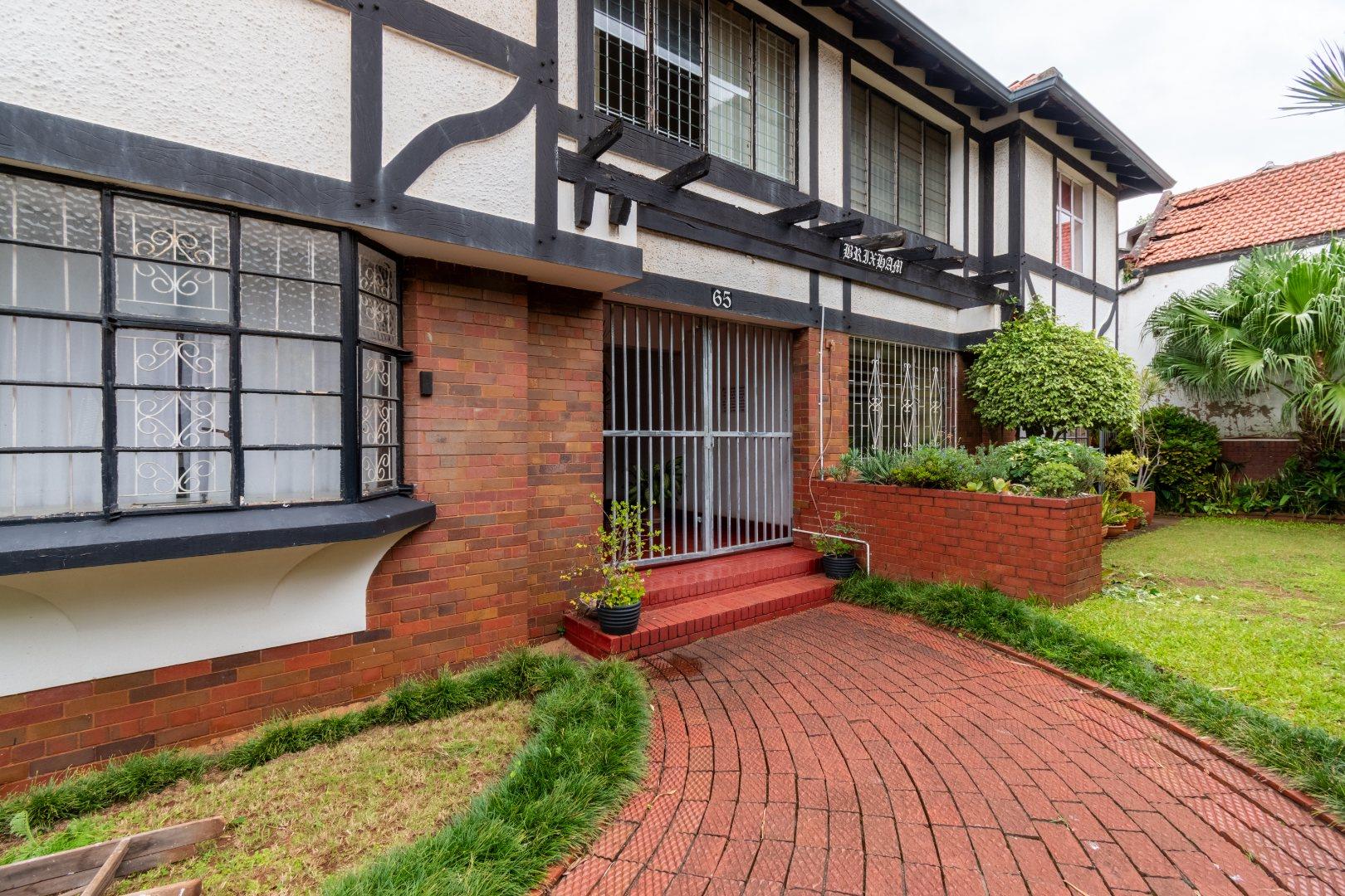 2 Bedroom Apartment / flat for sale in Glenwood P24113907500