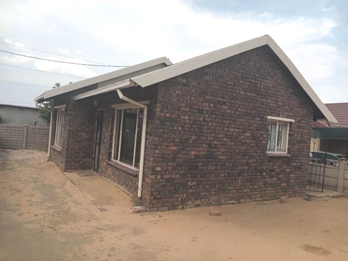 2 Bedroom House for sale in Kwaguqa Ext 4 P24113908098