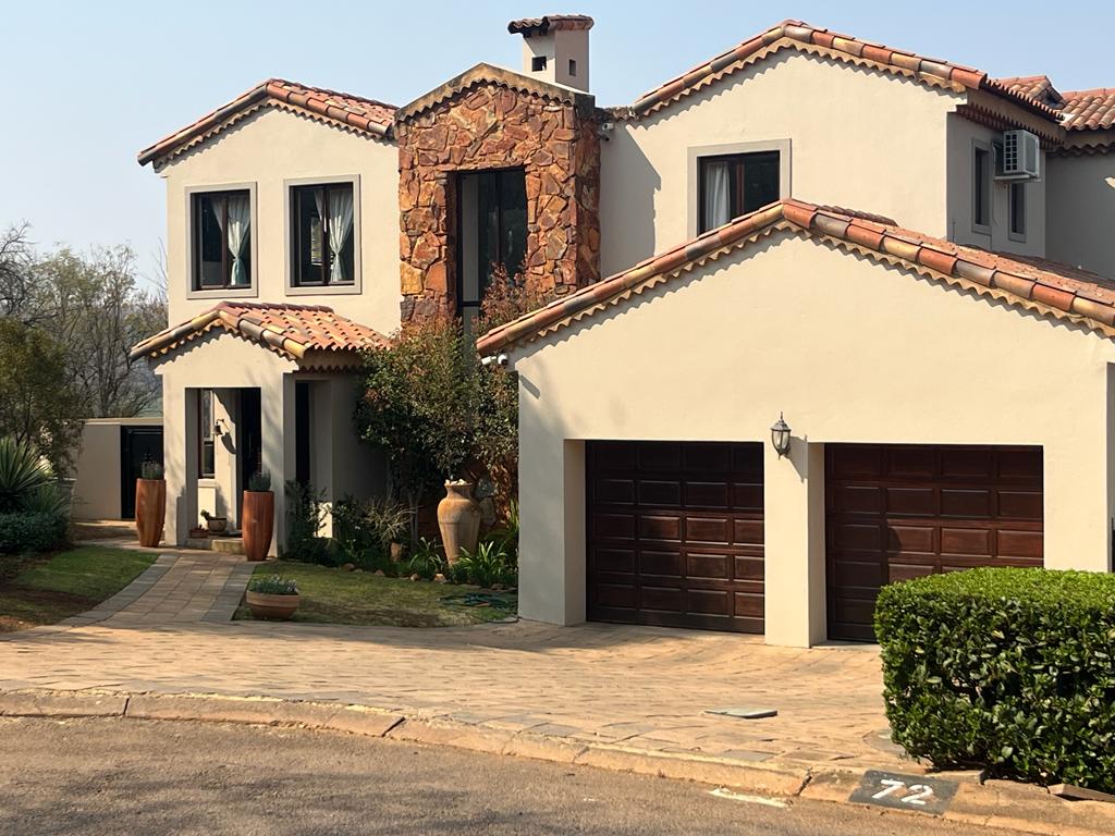 4 Bedroom House for sale in Estate D' Afrique P24113912636