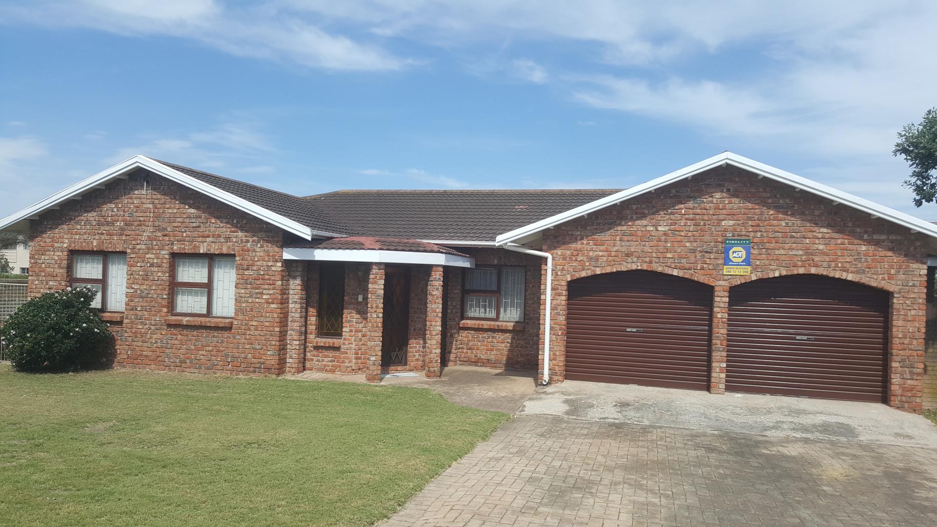 5 Bedroom House for sale in Bluewater Bay 15 Joycelyn Road P24