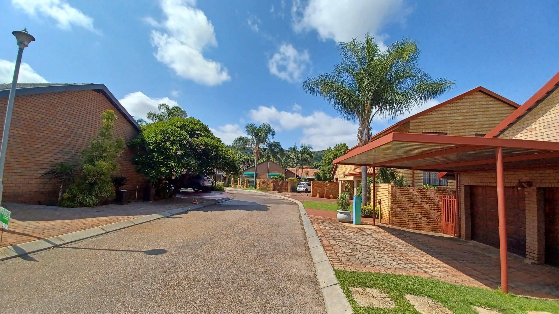 3 Bedroom House for sale in Montana Park 8877 Braam Pretorius Street