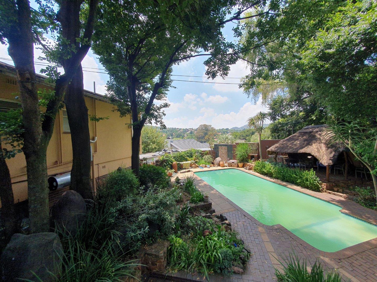 Mondeor Property Houses to rent in Mondeor