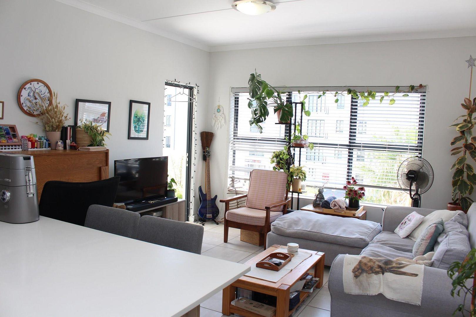 Paardevlei Property Apartments / flats for sale in Paardevlei