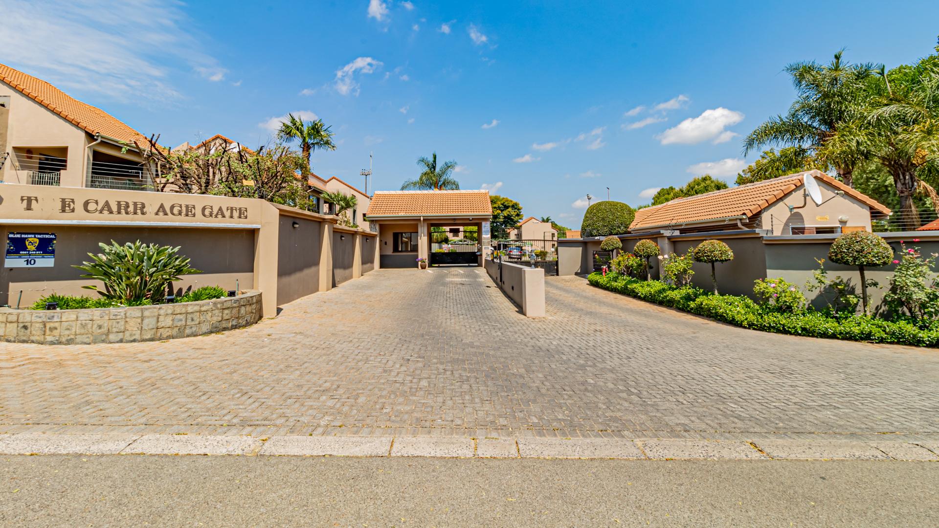 2 Bedroom Apartment / flat for sale in Bedfordview 12 Riley Rd P24113915170