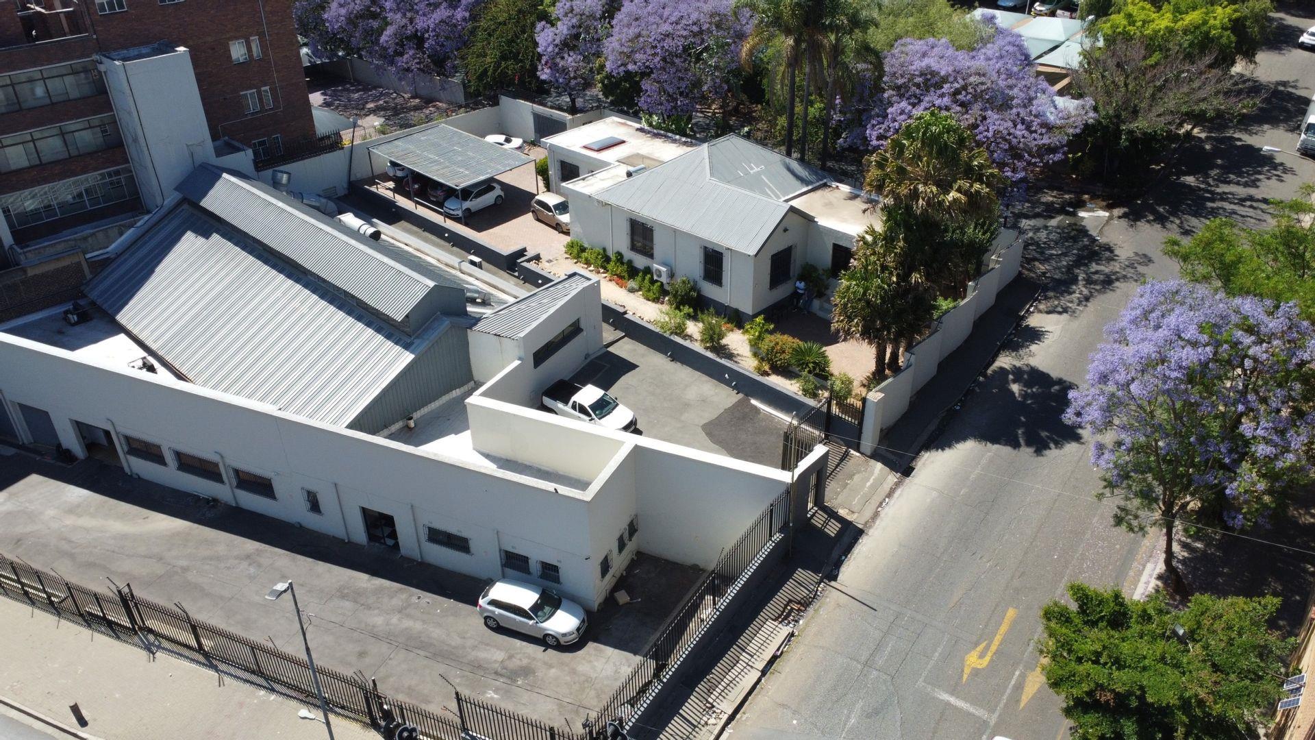 Houghton Estate Property Property and houses for sale in Houghton