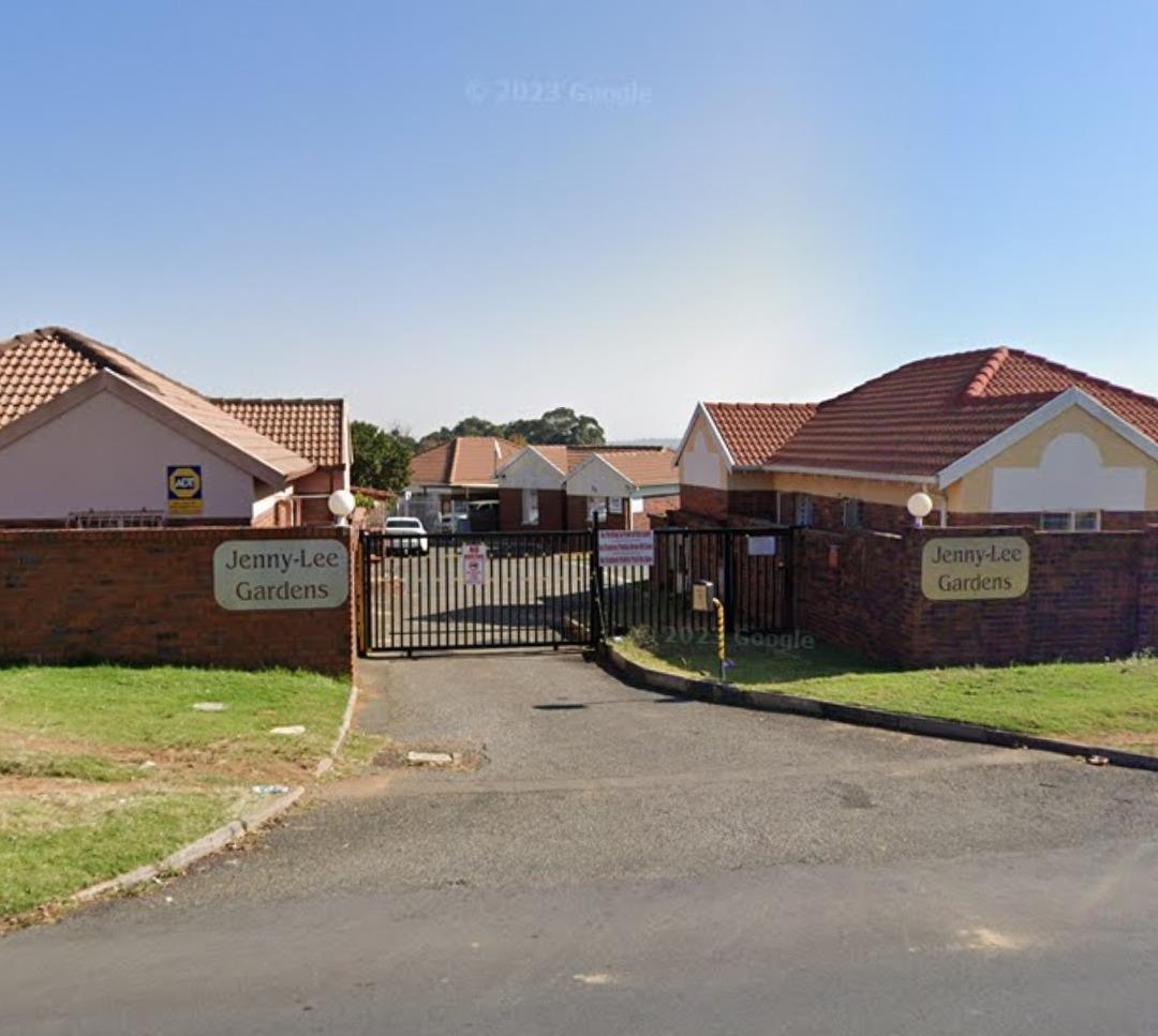 3 Bedroom Townhouse for sale in Ormonde Jenny Lee Gardens, 2 Alwen