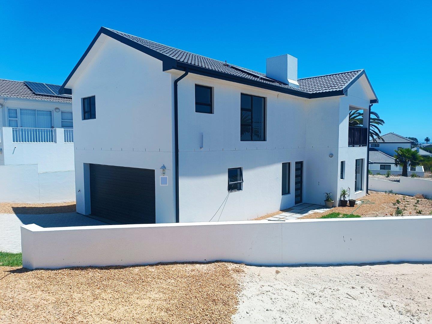 3 Bedroom House for sale in Shelley Point P24113915797