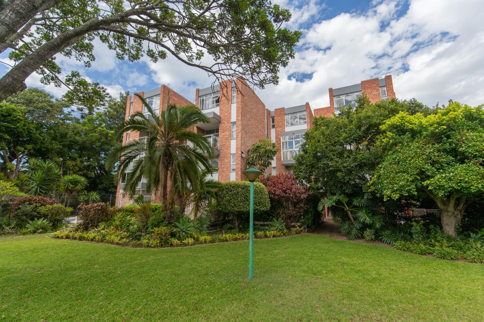 St Park Property Apartments / flats for sale in St