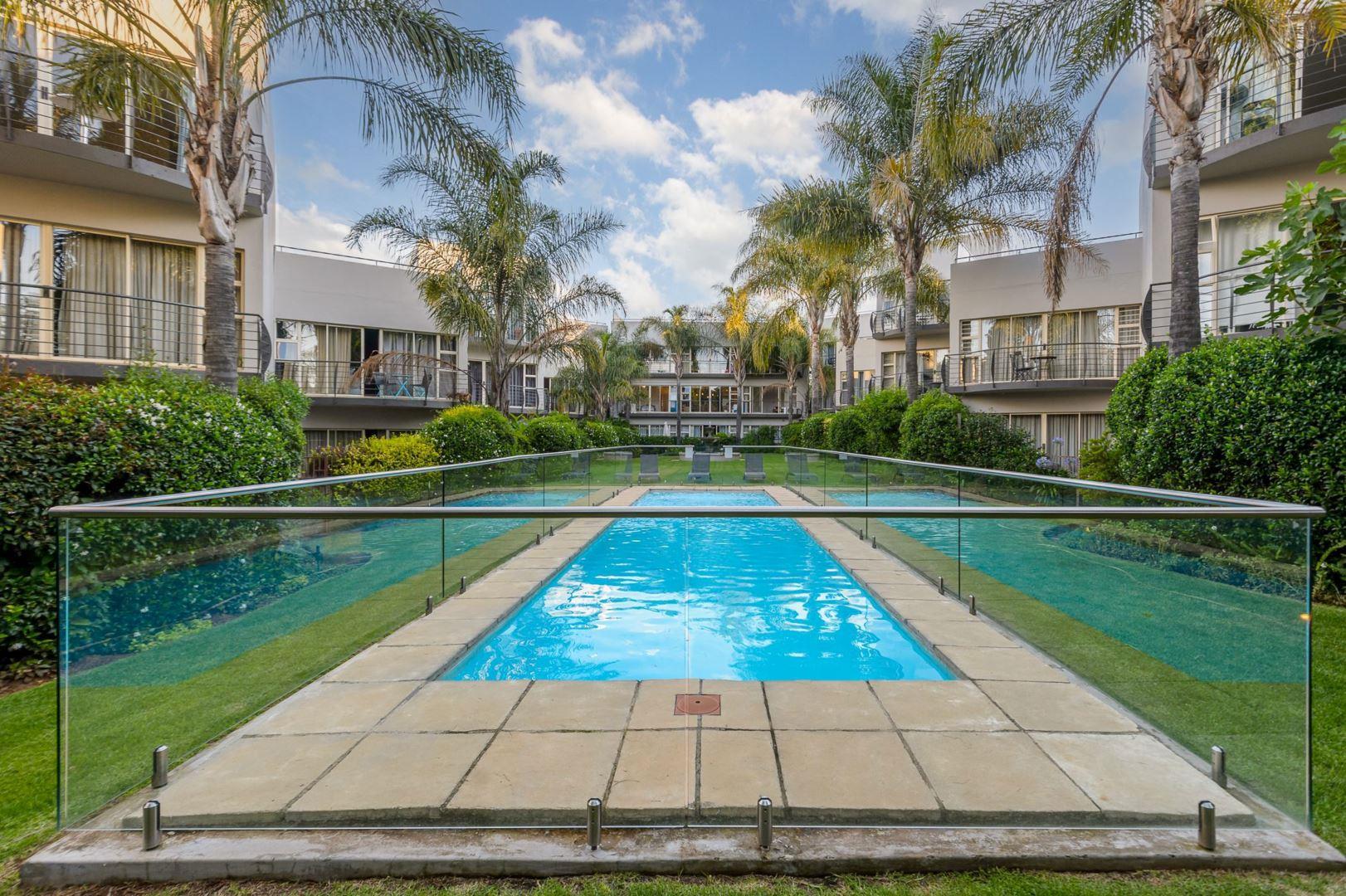 Oaklands, Johannesburg Property Apartments / flats for sale in