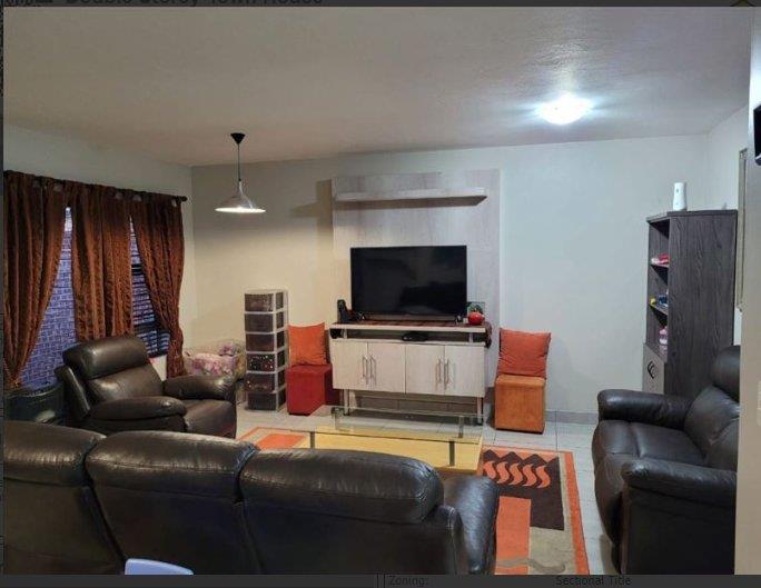 3 Bedroom Townhouse for sale in Kempton Park AH 65 Anemmon Estate