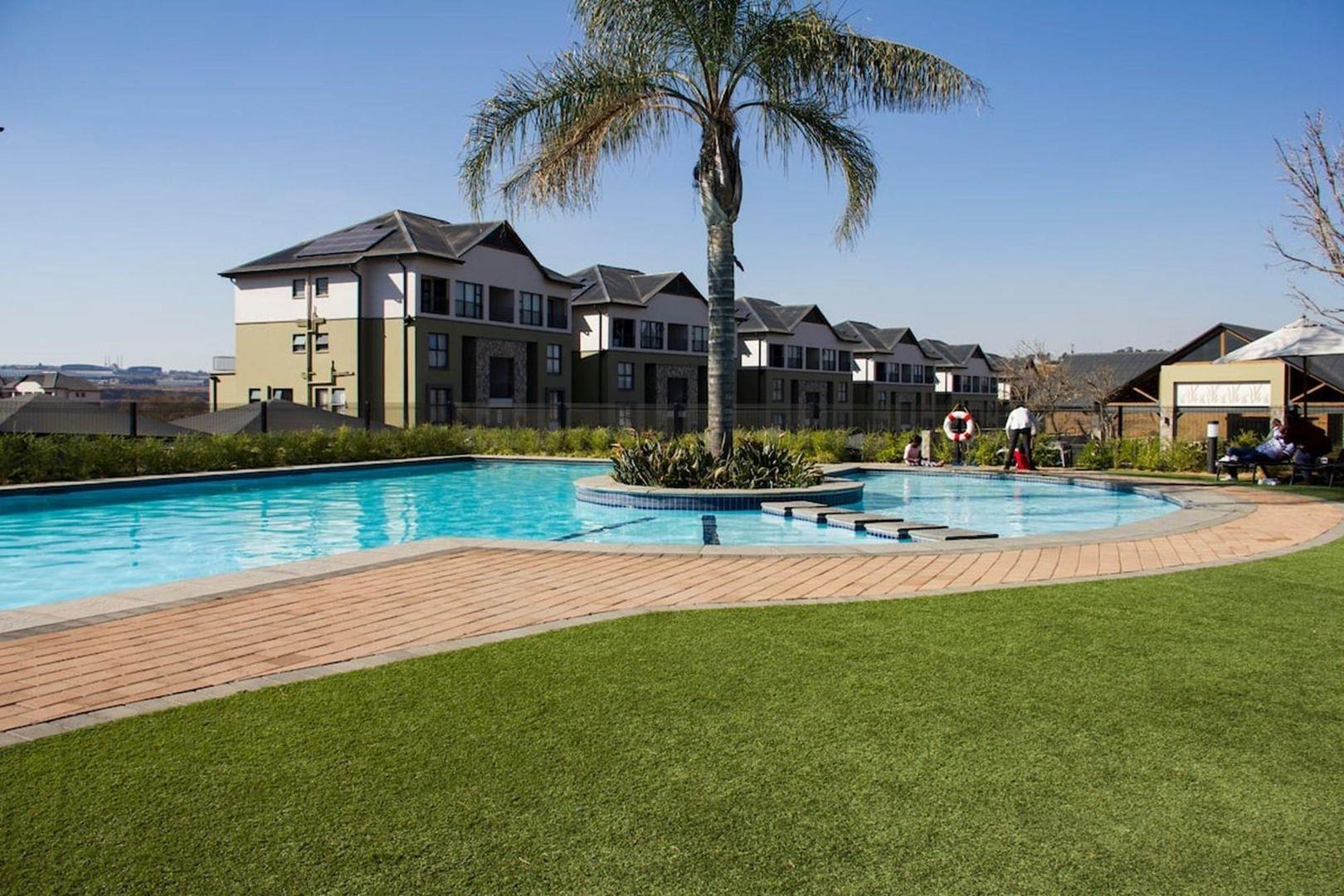 3 Bedroom Apartment / flat to rent in Waterfall P24113921799