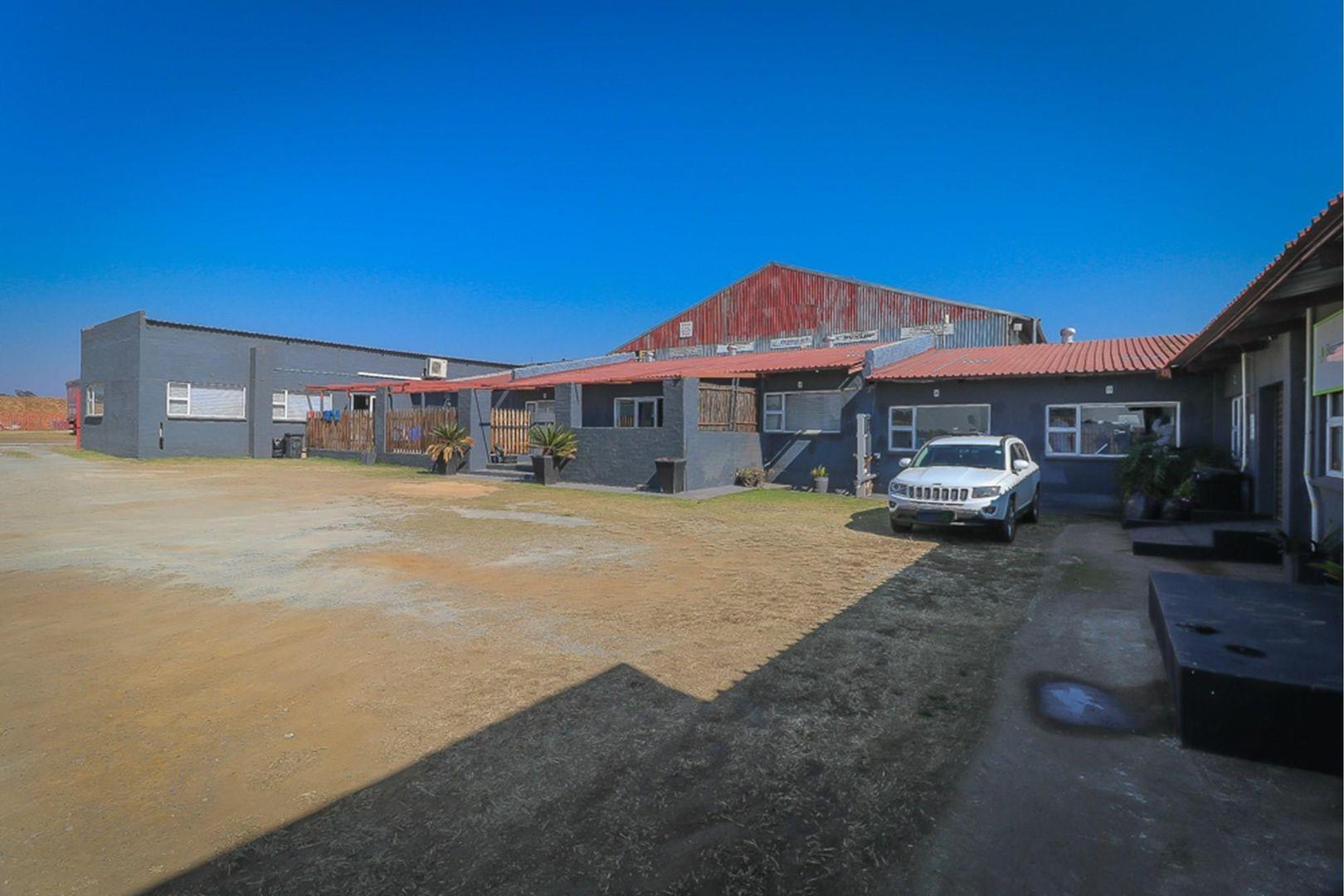 Commercial property for sale in Golden Springs P24113921904