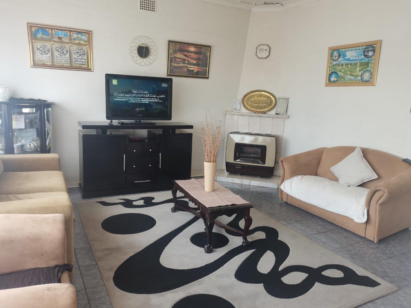 4 Bedroom House for sale in Mayfair West P24113927060