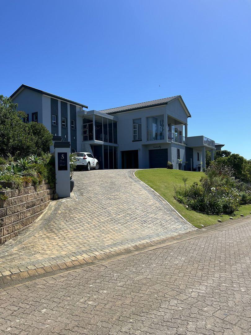 Brackenridge Estate Property Property and houses for sale in