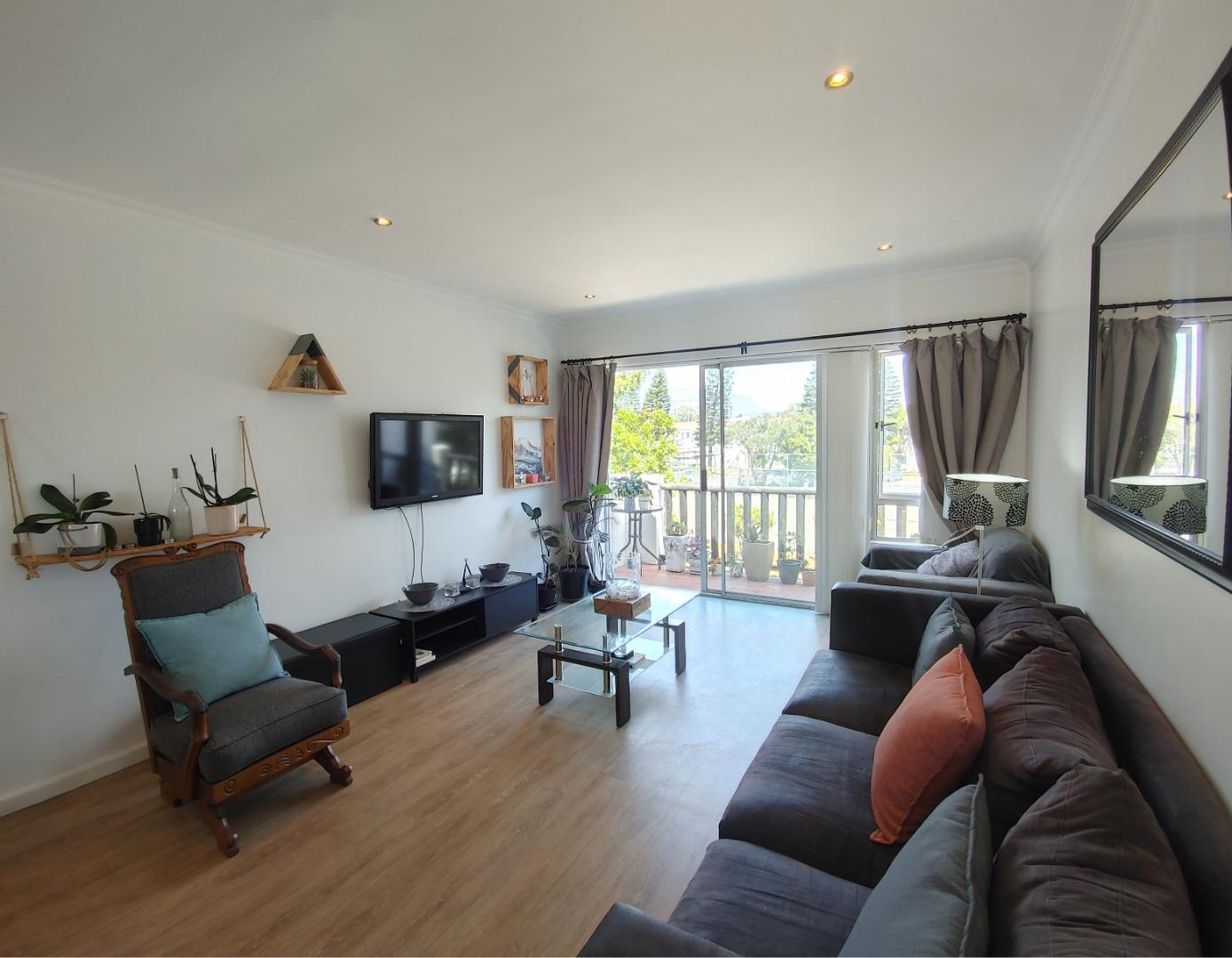 Glenwood, Goodwood Property Apartments / flats for sale in Glenwood