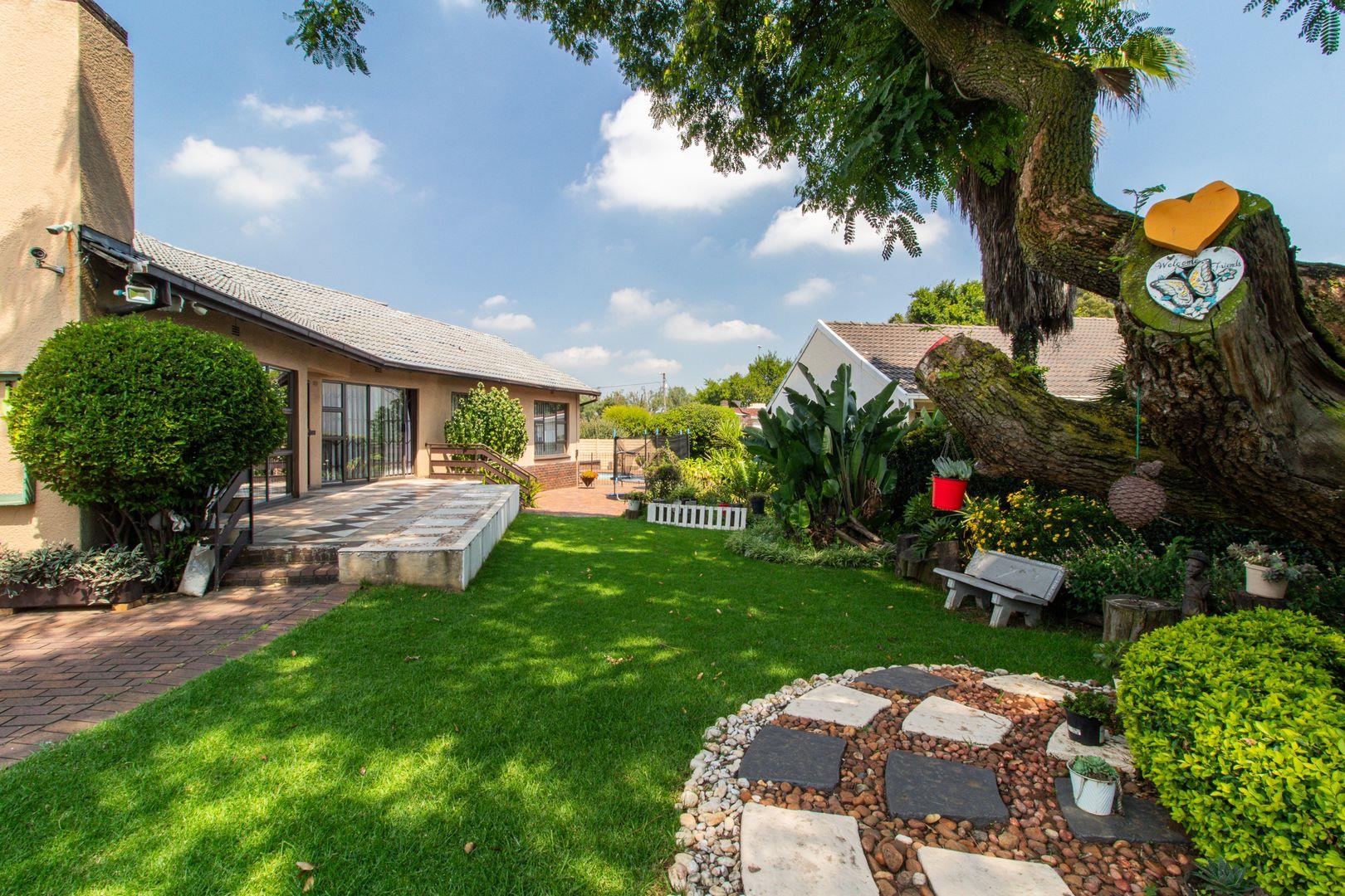 Meadowbrook Property Property and houses for sale in Meadowbrook