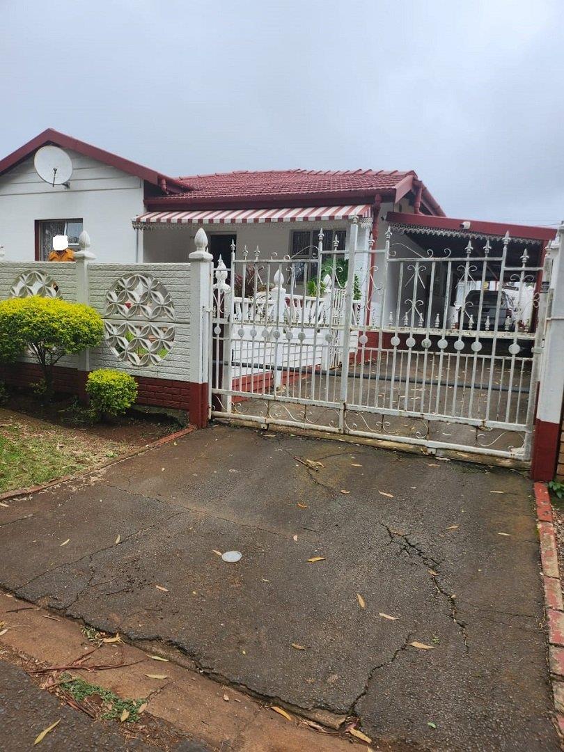 3 Bedroom House for sale in Northdale P24113931423