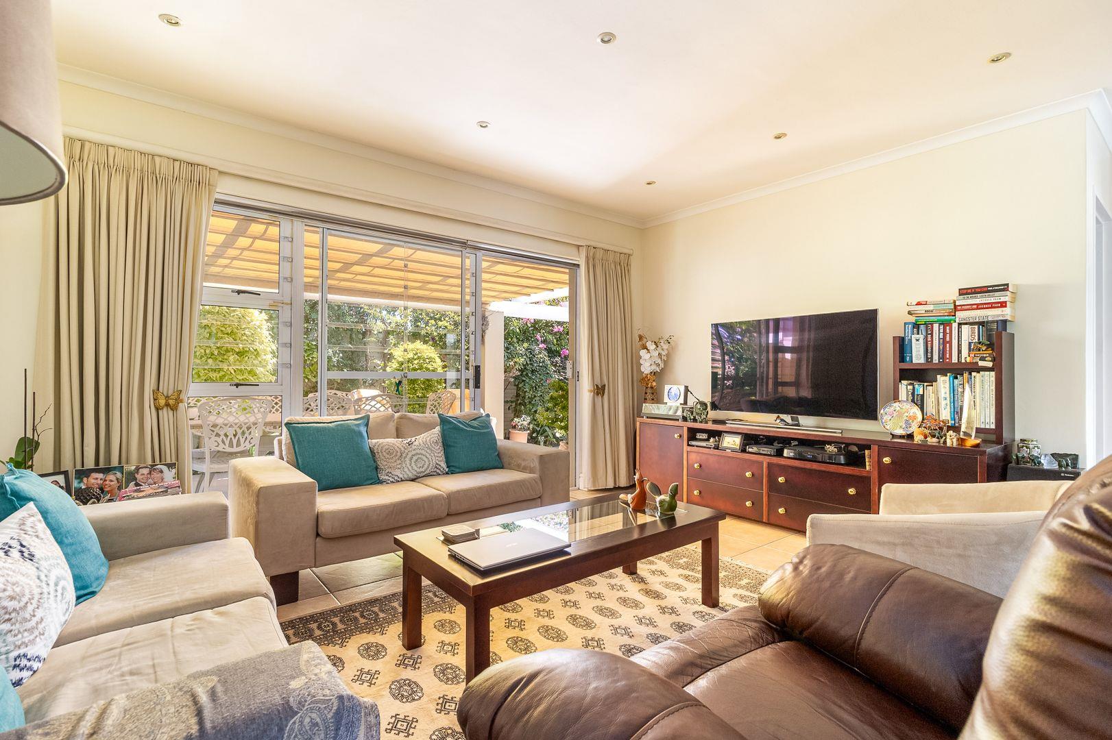 3 Bedroom House for sale in Royal Ascot P24113931521