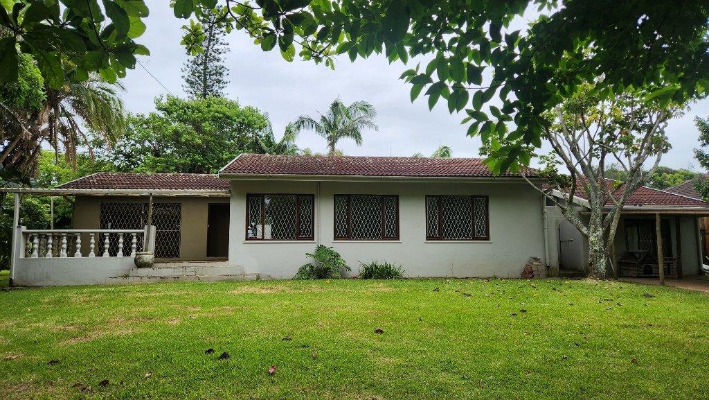 4 Bedroom House for sale in Black Rock P24113932060