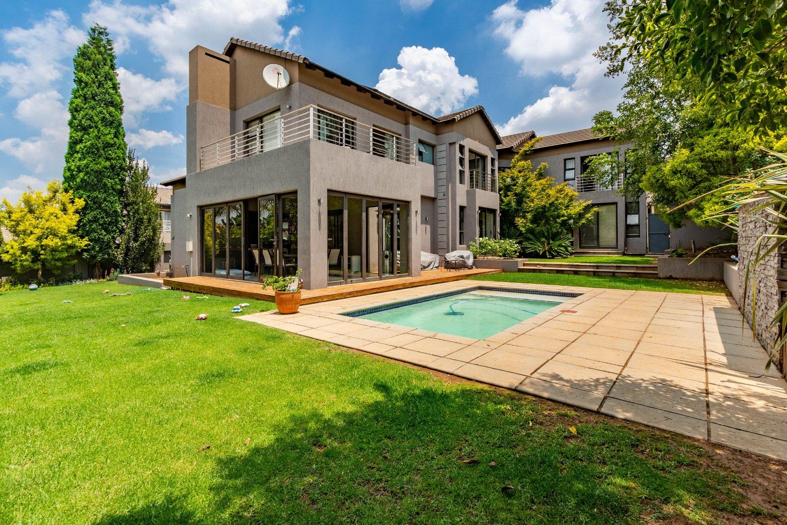 4 Bedroom House for sale in Ebotse Golf Estate P24113933272