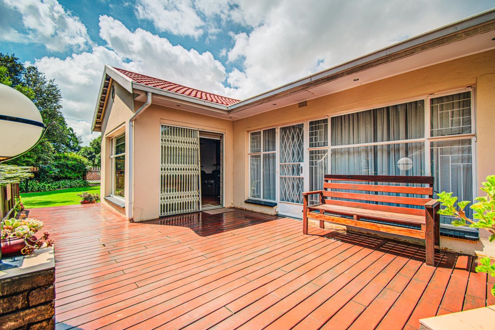 3 Bedroom House for sale in Edleen P24113933891