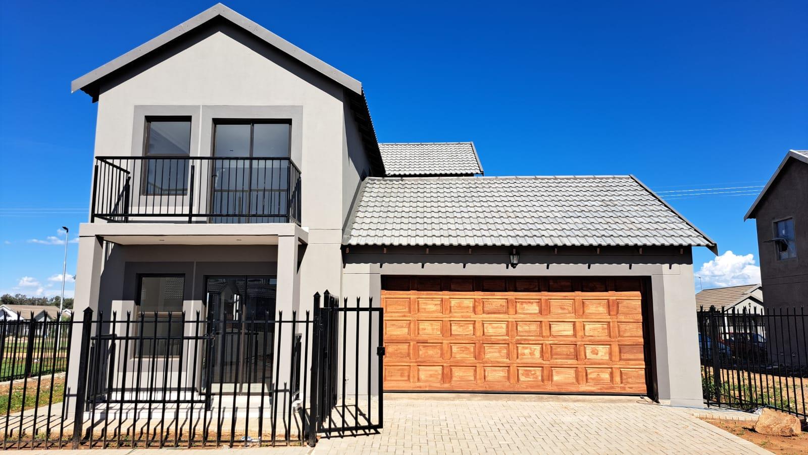 4 Bedroom House for sale in Grasslands P24113934223