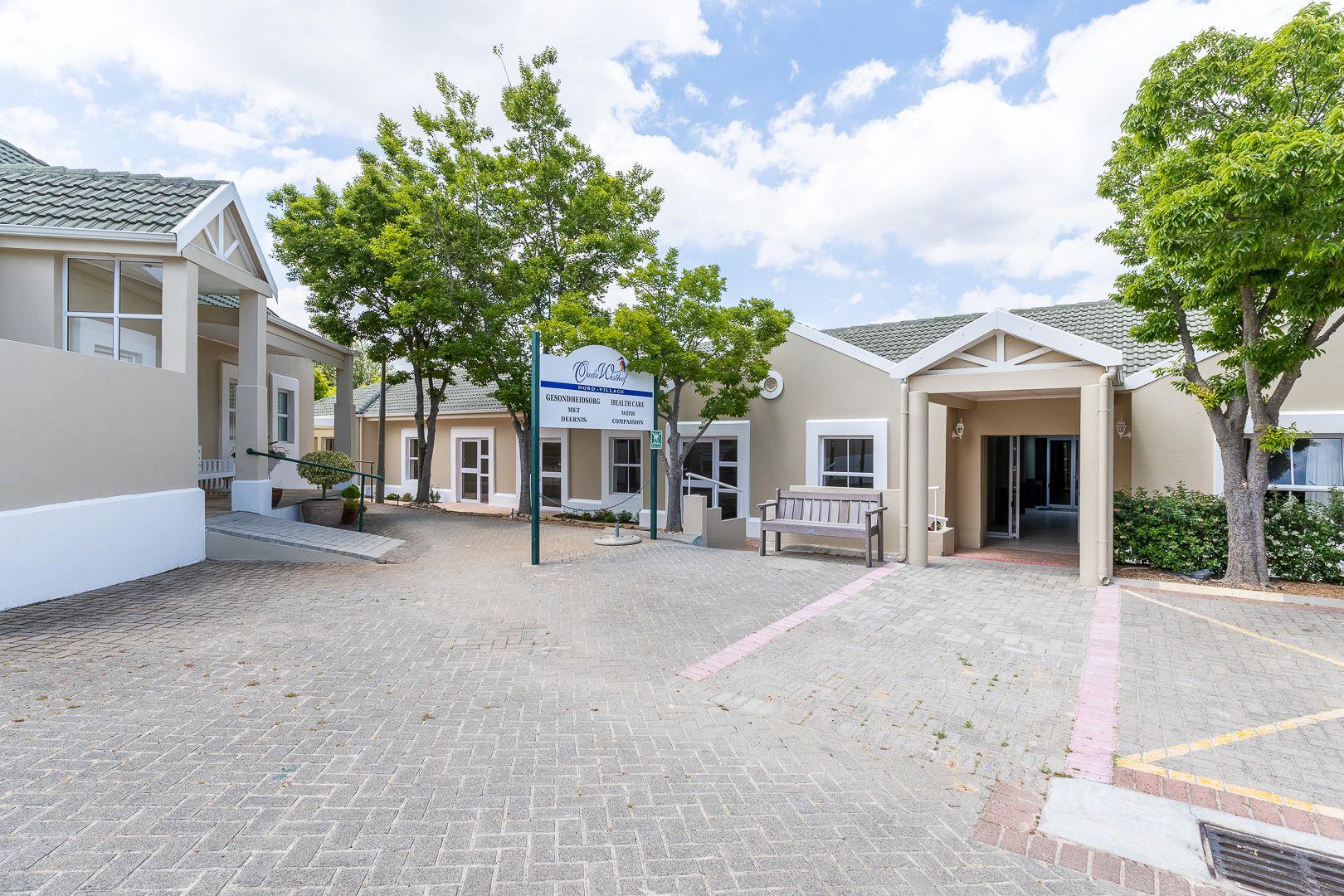 Van Riebeeckshof Property Apartments / flats for sale in Van