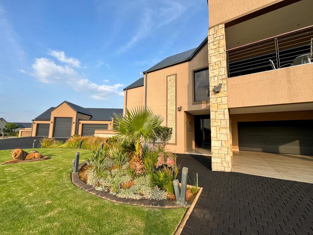 5 Bedroom House for sale in Heron Banks Golf Estate P24113925126