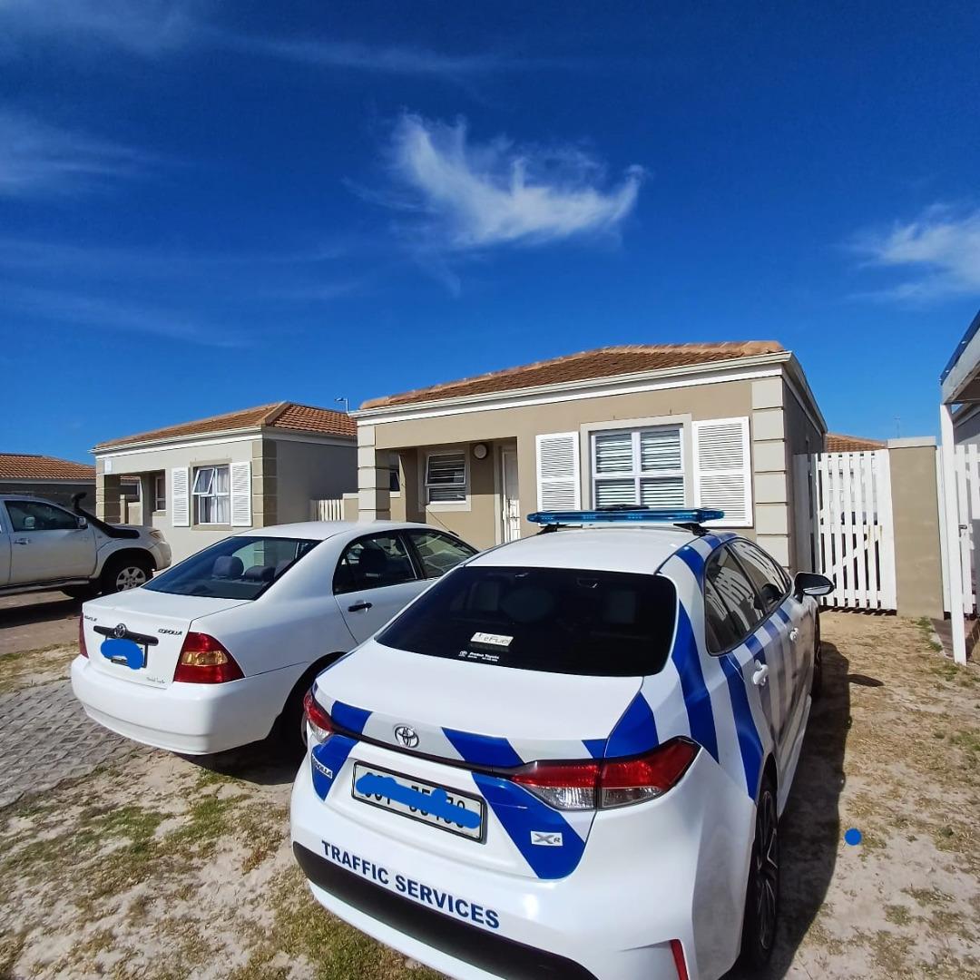 Strandfontein, Mitchells Plain Property Houses for sale in