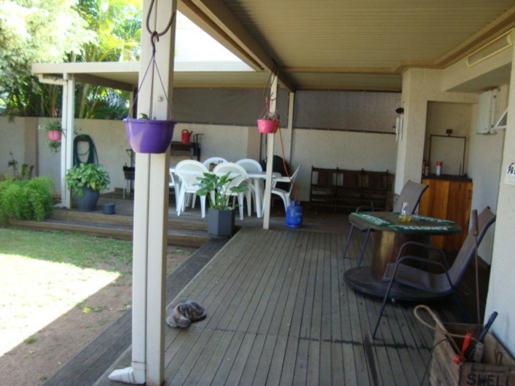 3 Bedroom Townhouse for sale in Ramsgate P24113937478