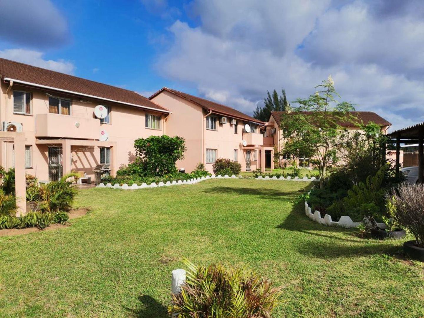 2 Bedroom Apartment / flat for sale in Brackenham P24114195283