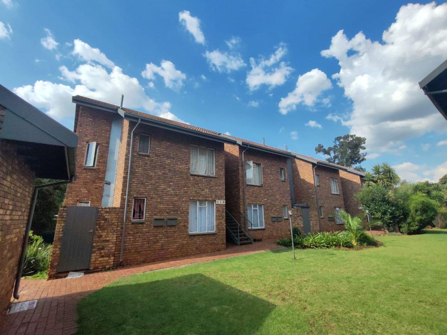 2 Bedroom Apartment / flat for sale in Clubview P24113941091