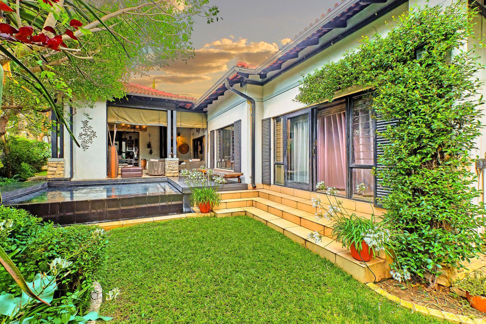 Douglasdale Property Houses for sale in Douglasdale