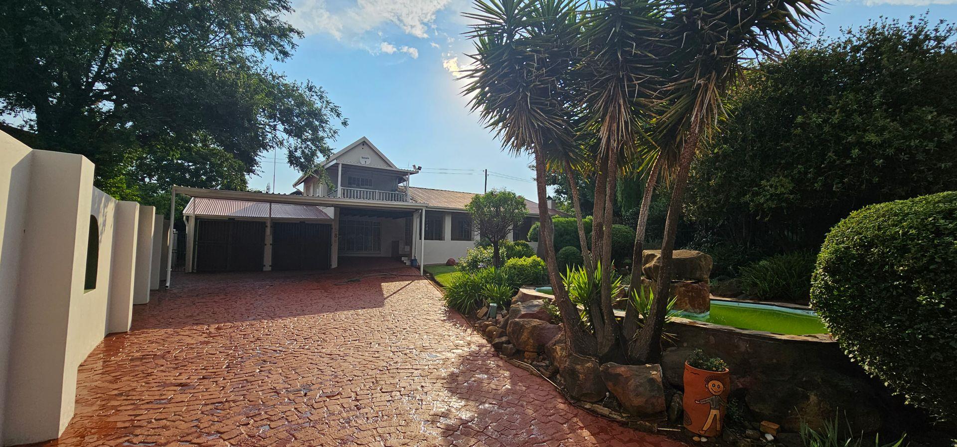 3 Bedroom House for sale in Vaal Marina P24113944862