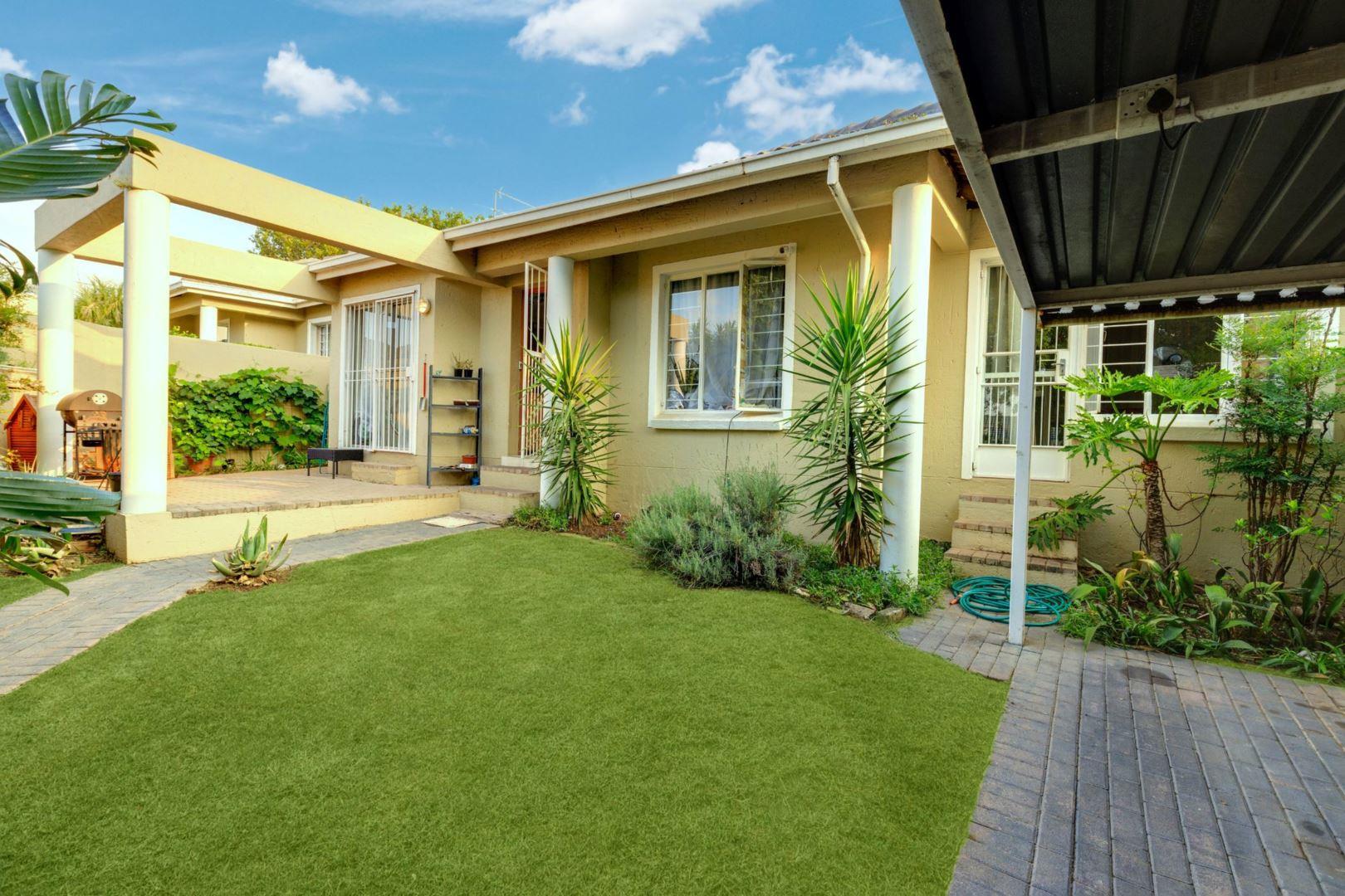 Sunninghill Property Property and houses for sale in Sunninghill