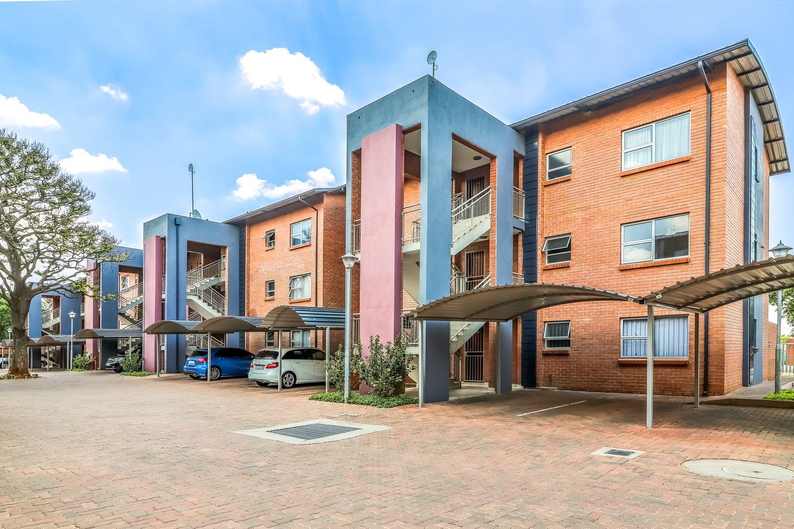 2 Bedroom Apartment / flat for sale in Montana 140 Iq Yellowstone, 57