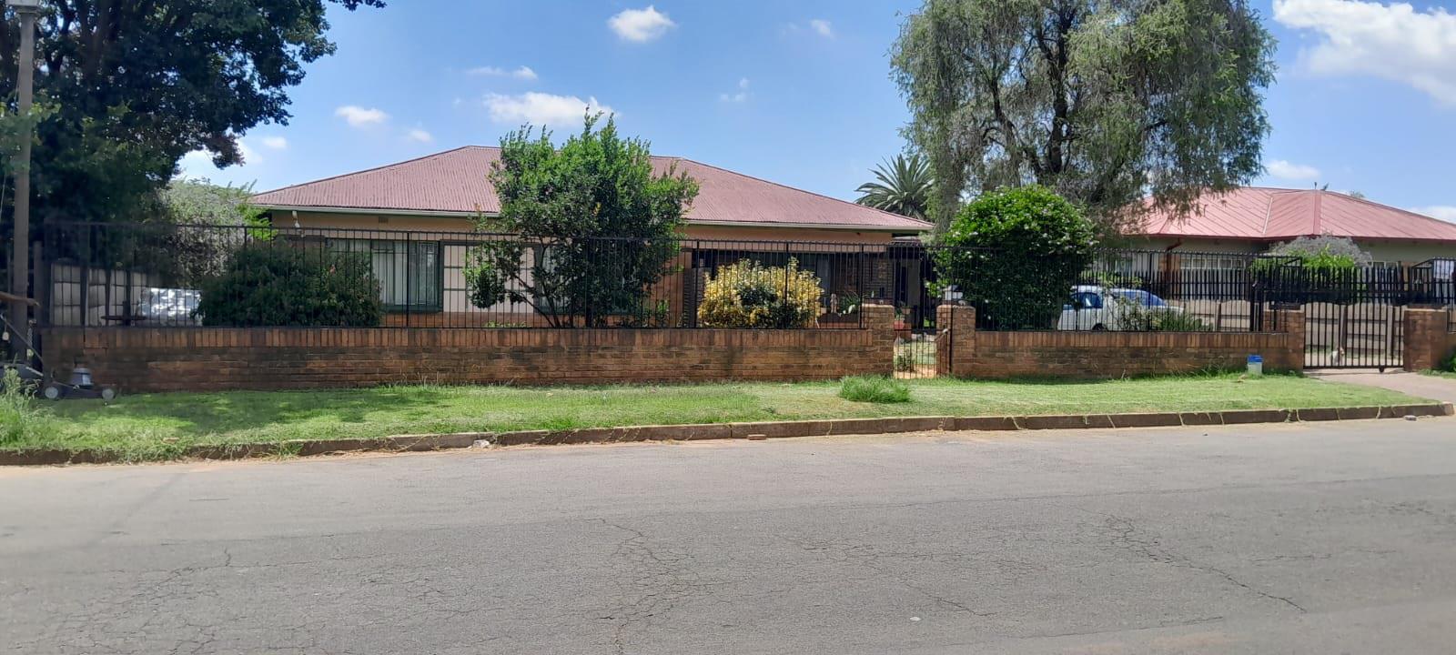 Kempton Park Central Property Property and houses for sale in Kempton