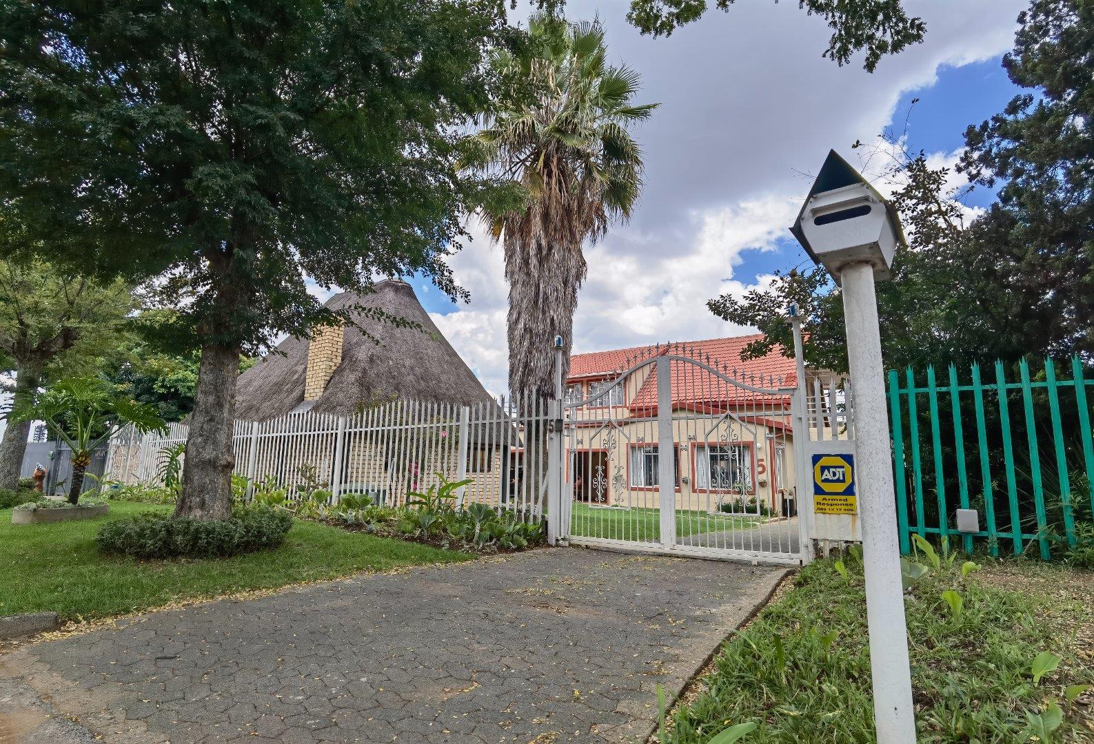 Comet Property Property and houses for sale in Comet