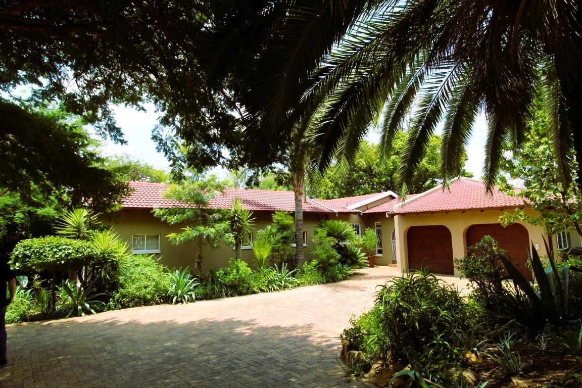Douglasdale Property Property and houses to rent in Douglasdale