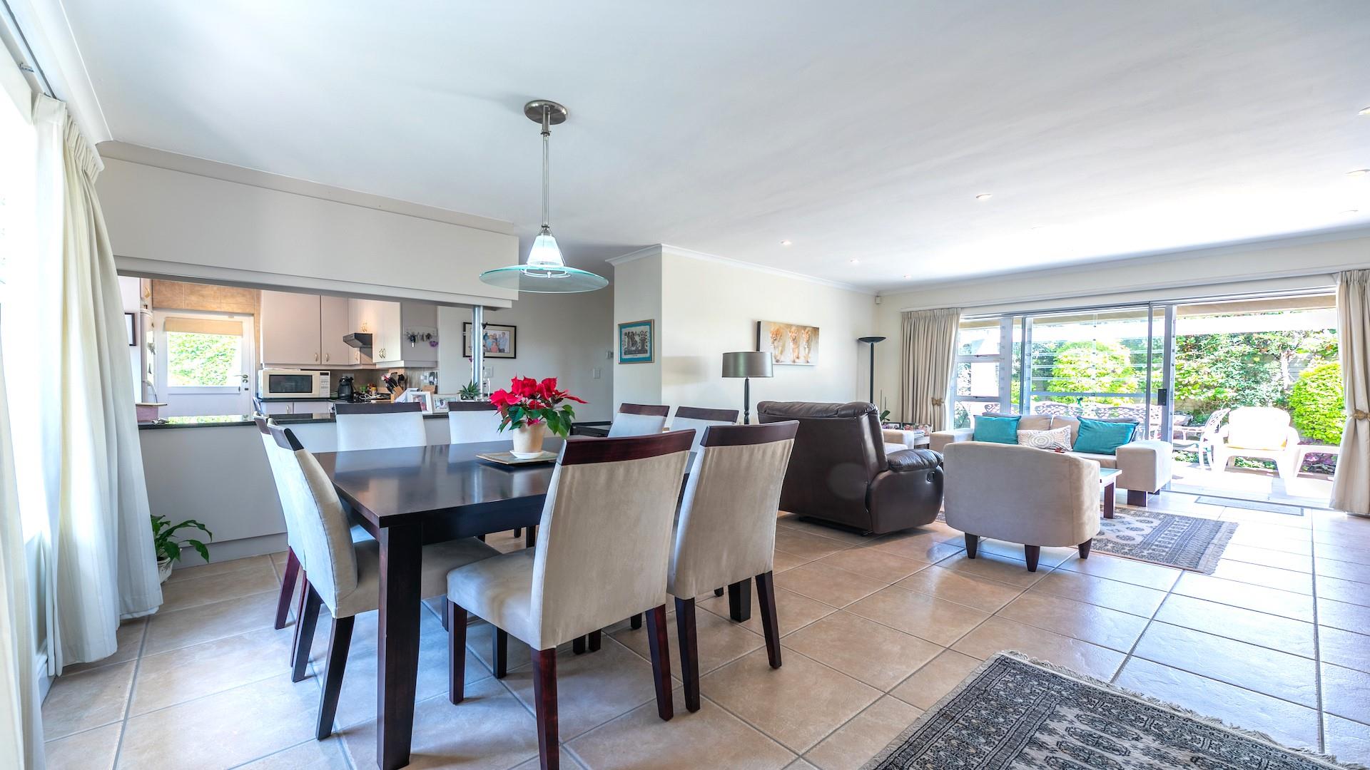 3 Bedroom House for sale in Royal Ascot P24113949476