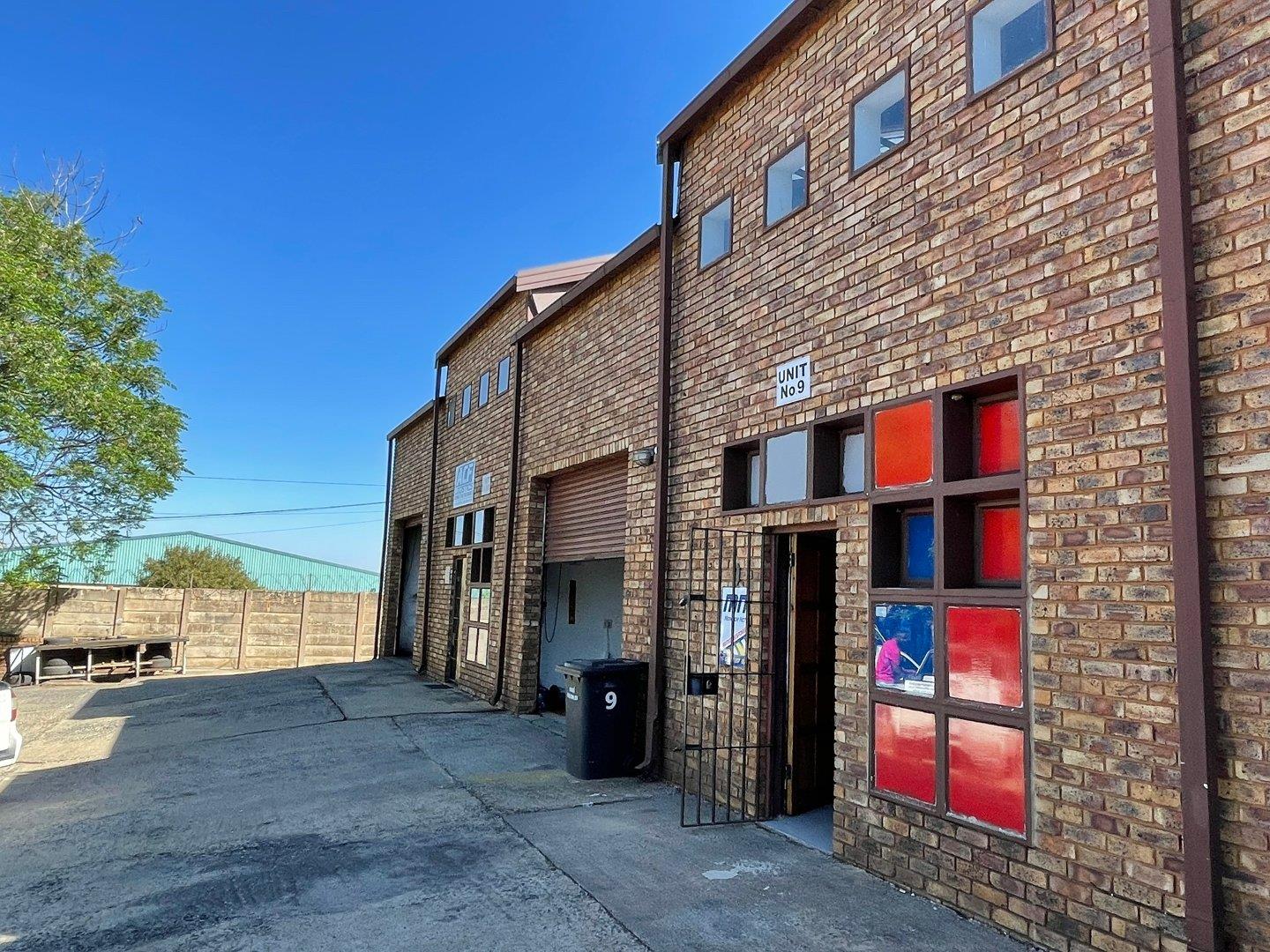 Industrial property to rent in Lyttelton Manor 124 Ergon Street P24