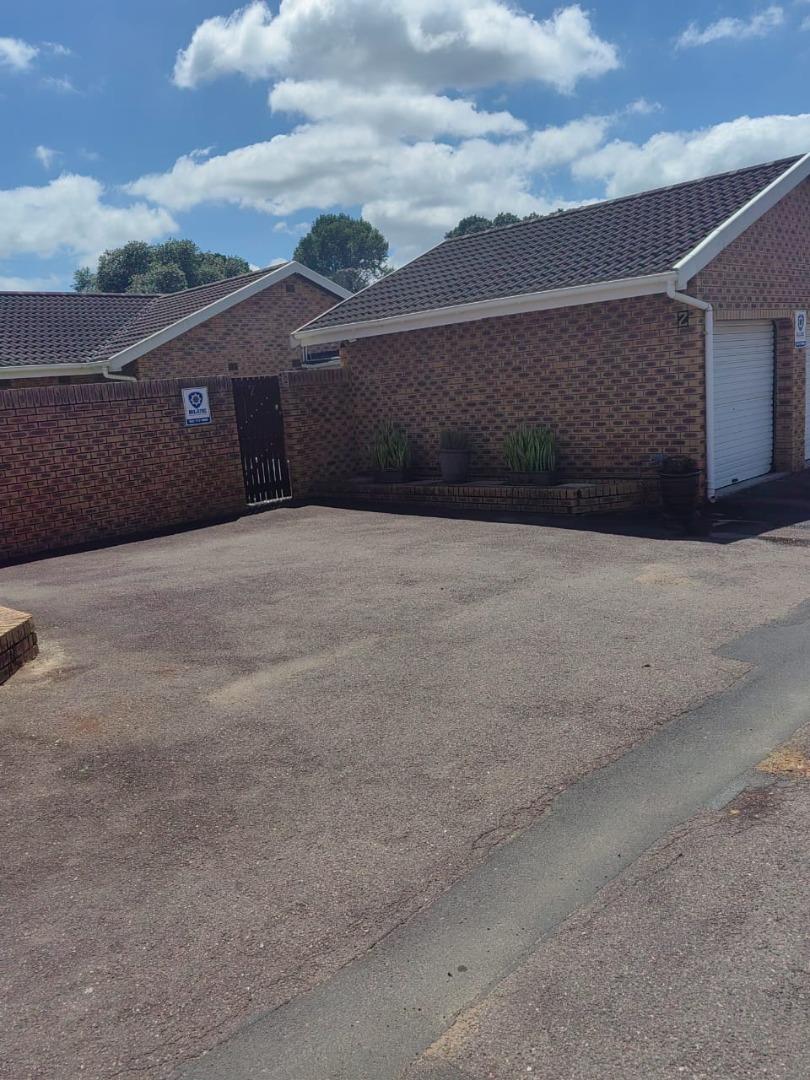 3 Bedroom Townhouse to rent in New Germany P24113954739