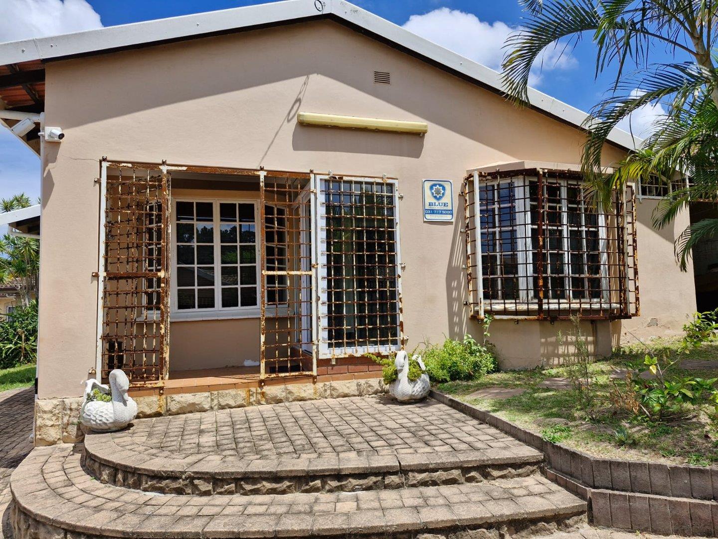 Commercial property to rent in Malvern P24113955017