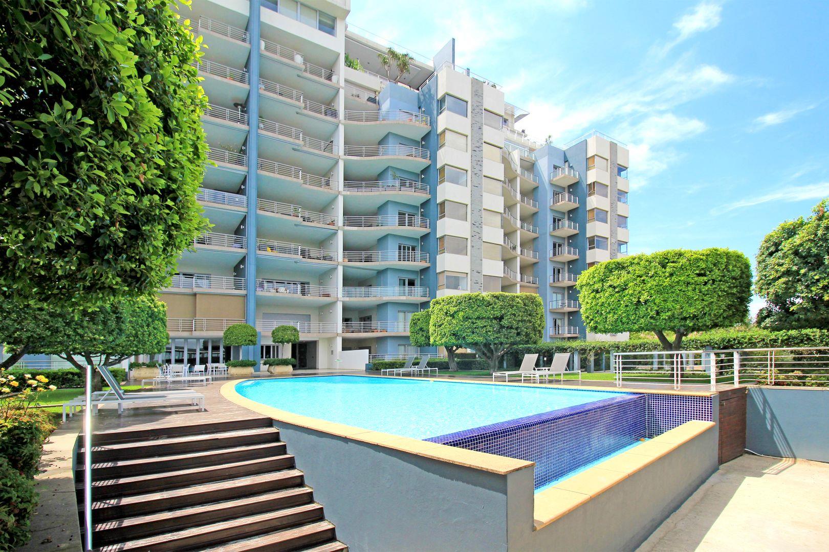 2 Bedroom Apartment / flat for sale in Morningside 16 Benmore Road