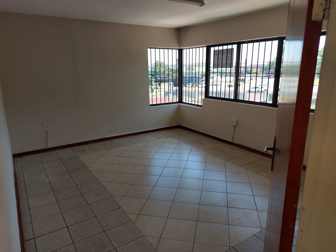 Commercial property to rent in Allandale Midtown Office Park82