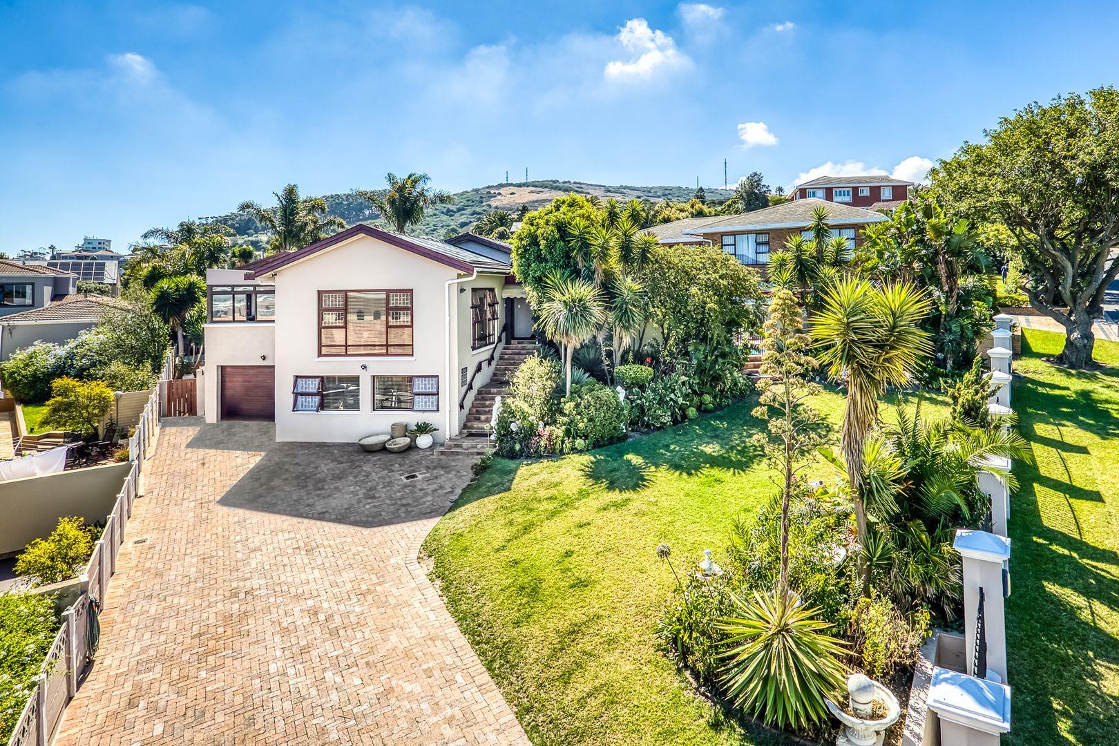 4 Bedroom House for sale in Loevenstein P24113952325