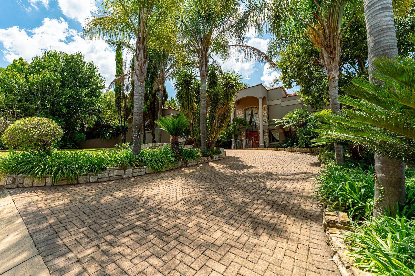 4 Bedroom House for sale in Featherbrooke Estate 221 Ducks Nest P24113959338